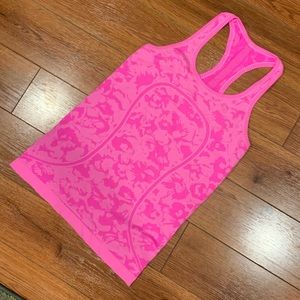 Lululemon pink camo tank